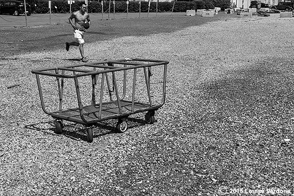 Coureur et chariot