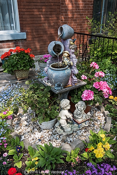 Fountain and Figurines