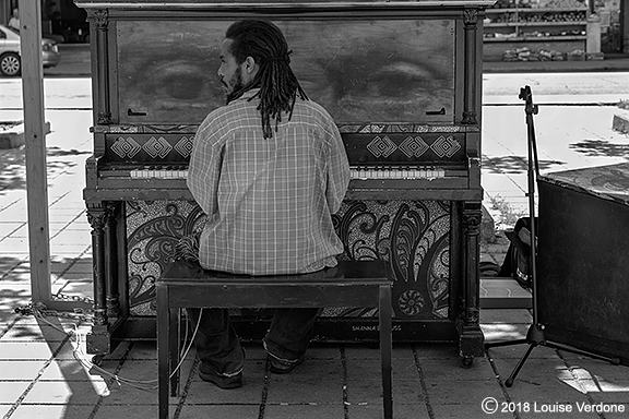 Street Piano