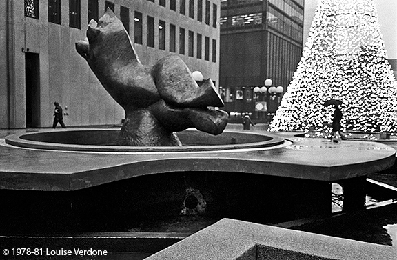 Autour d'une sculpture et des lumières