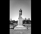 Statue, Women and photographer